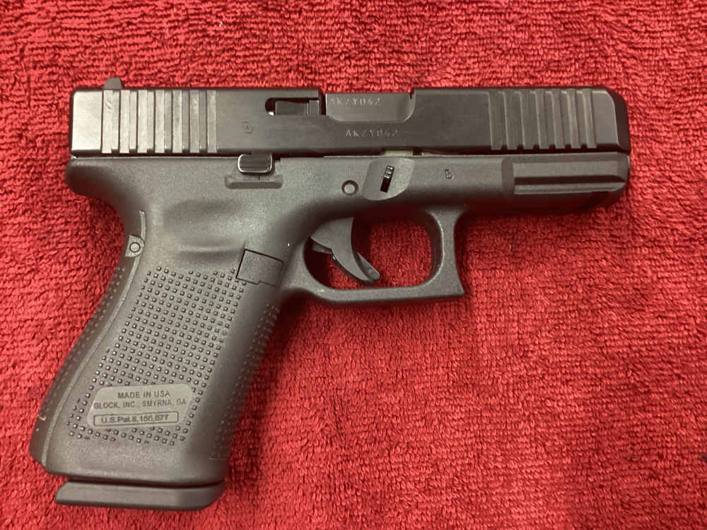 Glock 23 Gen 5 .40 S&W + 1-10Rnd Magazine -  NO CC FEES!-img-1