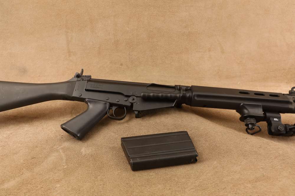 SAC Imp. Argentine F.M.A.P. FAL(LSR)  7.62 NATO 21” Semi Auto Rifle & Mag-img-2