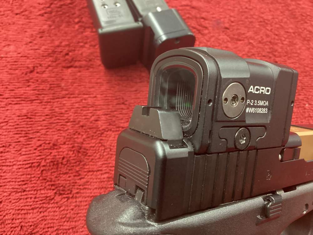 Glock 19 Gen 5 9MM + Aimpoint ACRO P-2 3.5MOA Threaded Barrel Bronze +2Mags-img-15