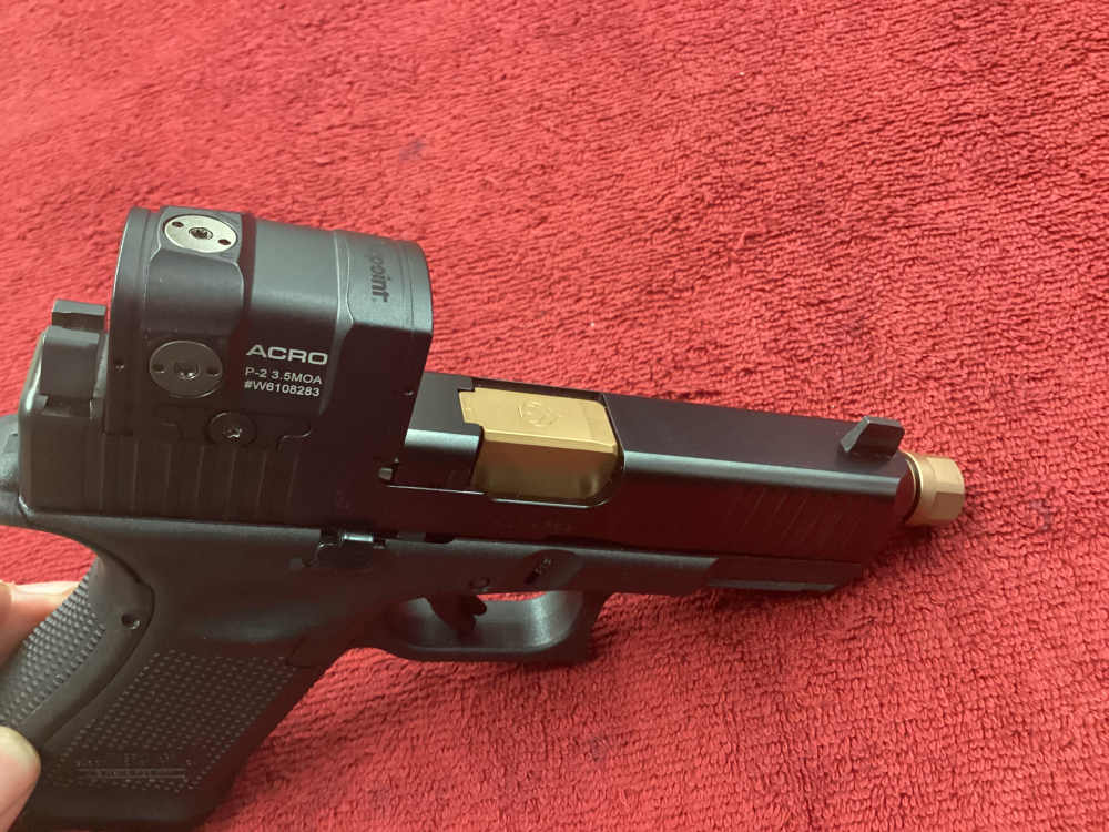 Glock 19 Gen 5 9MM + Aimpoint ACRO P-2 3.5MOA Threaded Barrel Bronze +2Mags-img-5