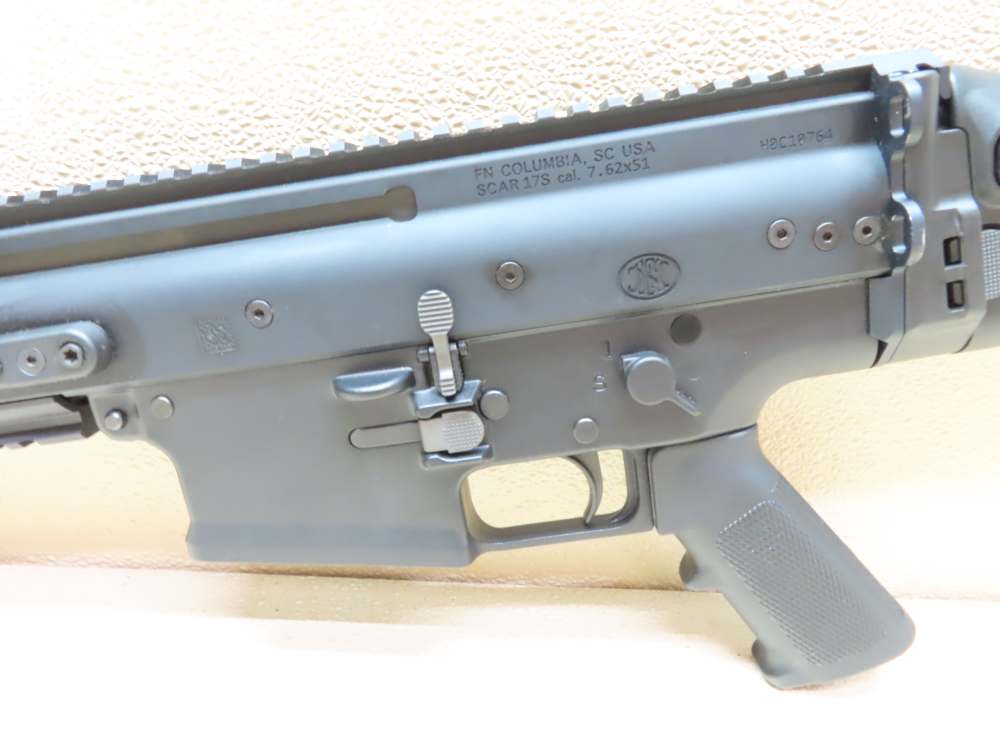 FN SCAR 20S Battle Rifle .308 WIN 20" Black  NICE -img-4