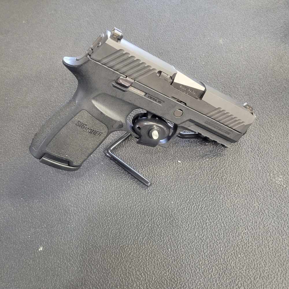SIG SAUER P320 9MM PISTOL-img-0