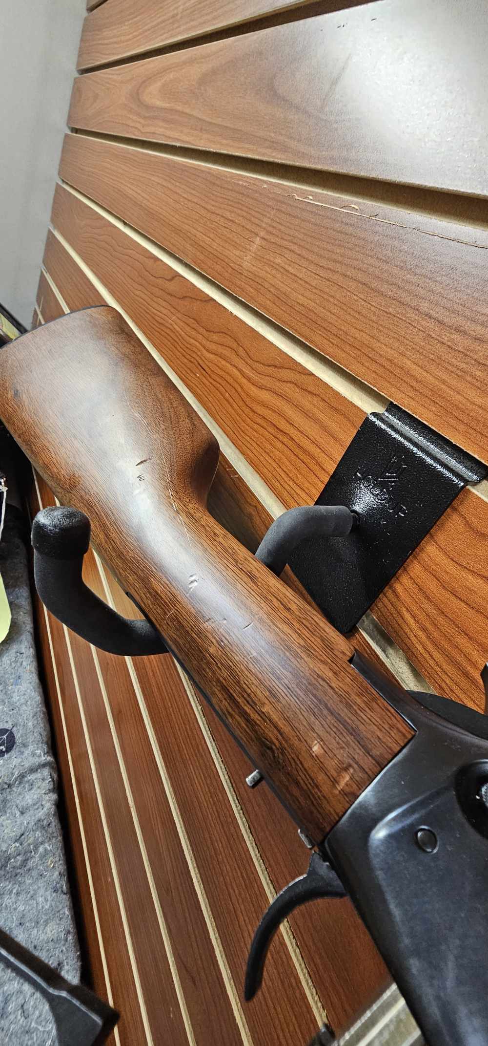 WINCHESTER 94AE 45 COLT LEVER ACTION RIFLE-img-3