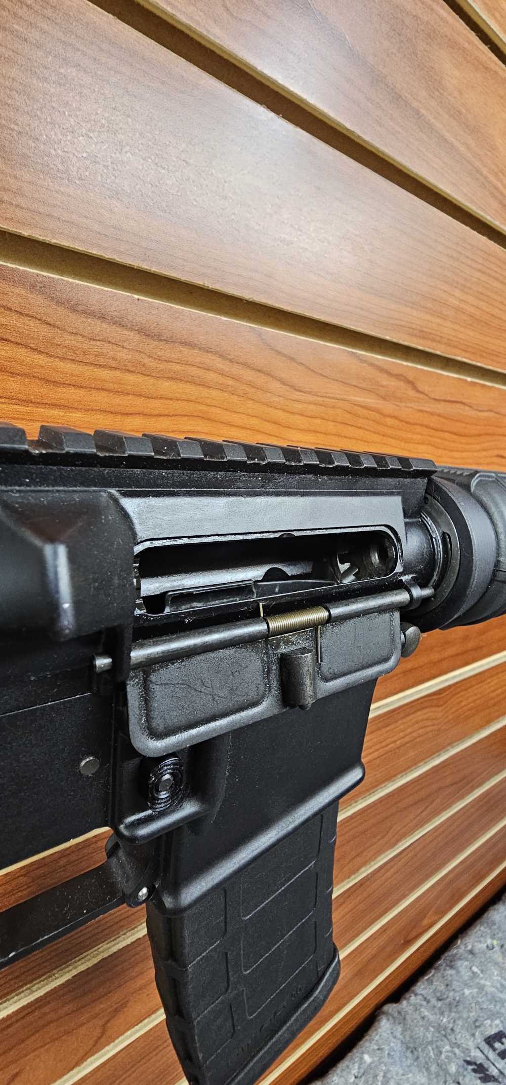 BUSHMASTER XM15-E2S 5.56 NATO SEMI AUTO RIFLE-img-2