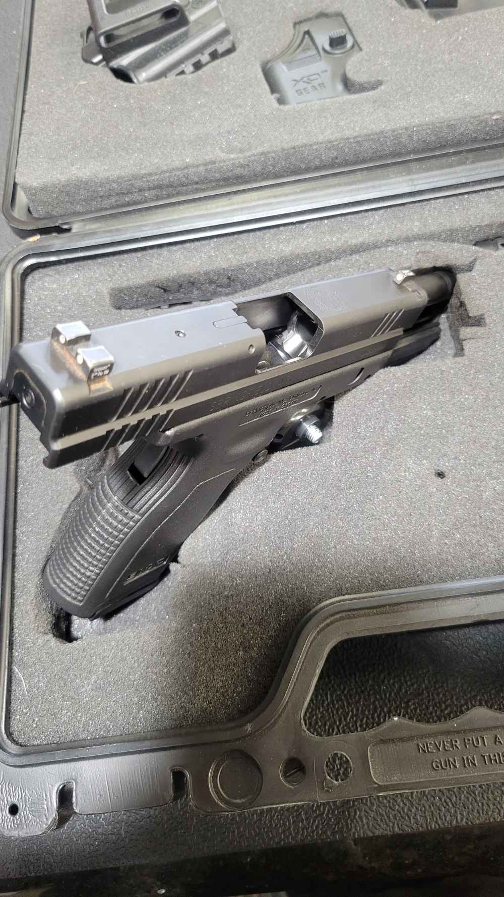 SPRINGFIELD XD-9 9MM PISTOL W/CASE-img-3