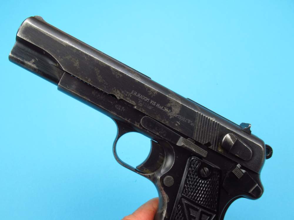 Rare WWII 1941 Slotted Polish Radom VIS pistol 9mm Luger German P38-img-24