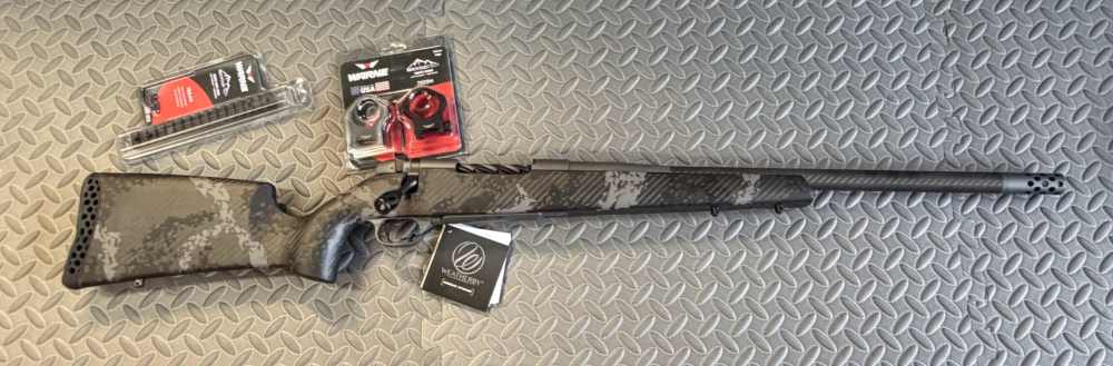 Weatherby Mark V Live Wild Carbon in 7mm Backcountry-img-14