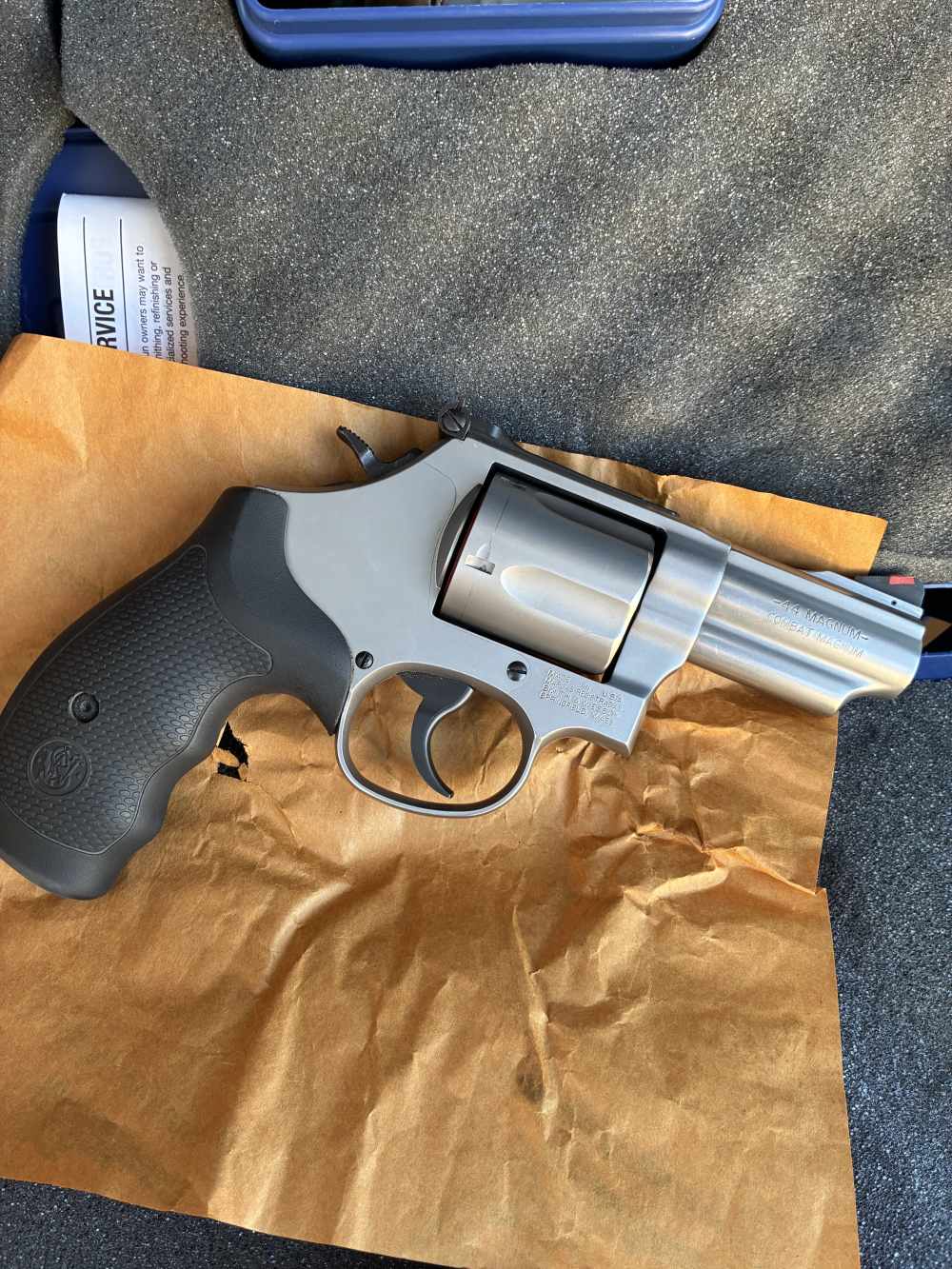 Smith & Wesson Model 69 Combat Magnum 44 Mag 2 3/4" Barrel Round Butt W/Box-img-1
