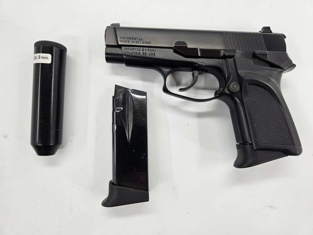 FN Hi-Power DAC 9mm 2001 3.75" 2 mags Cleaning Kit Owners Manual NICE FN HP-img-0