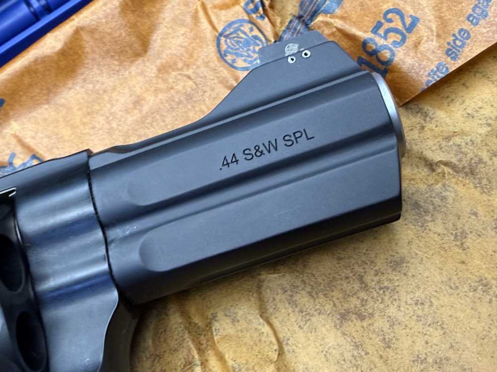 Smith & Wesson 396 Night Guard 44SPL 3" S&W Nightguard SC NS NEW no lock-img-2