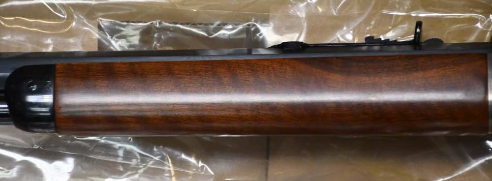 Uberti 342440 73 1873 45 Colt, 18" Half Octagonal Barrel, Color Case & Blue-img-4