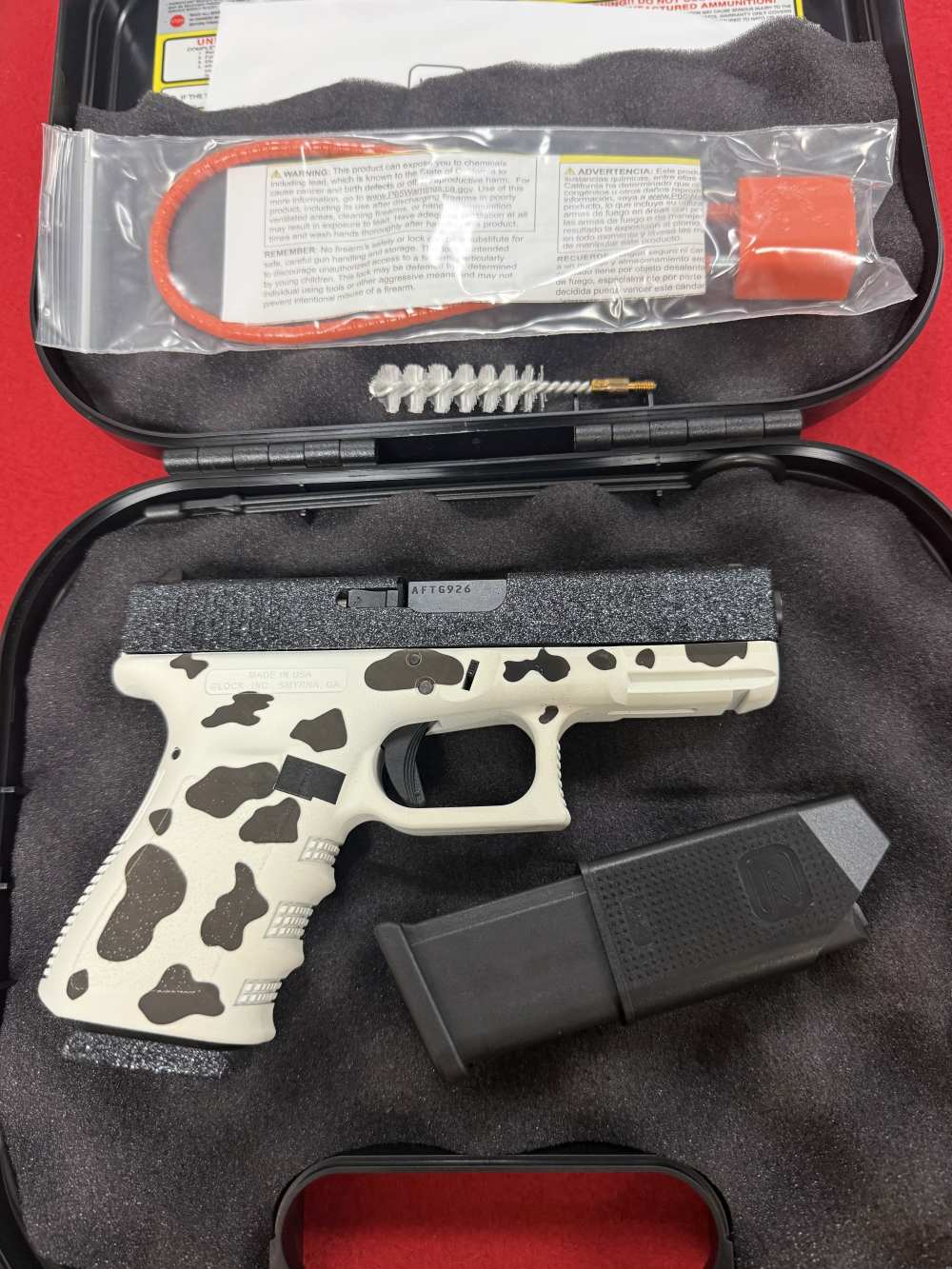 Glock Model 23 G23 Gen 3 40 S&W COW Print Glitter Gunz Brand New-img-1