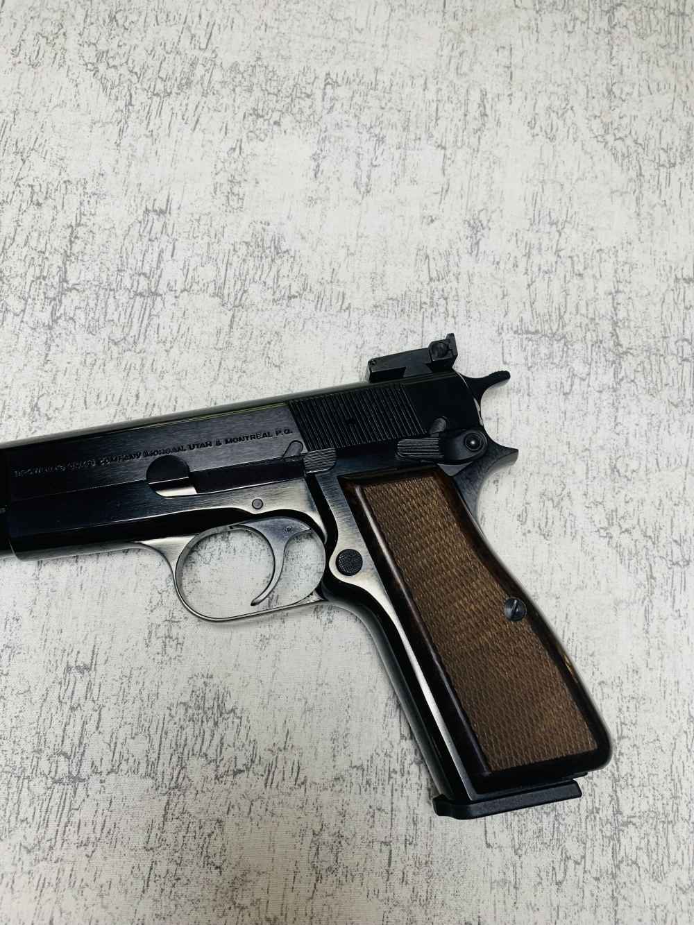 1995 Browning Hi-Power 99% NIB 9mm Luger Blue  TIMELESS BELGIAN HIGH POWER-img-11