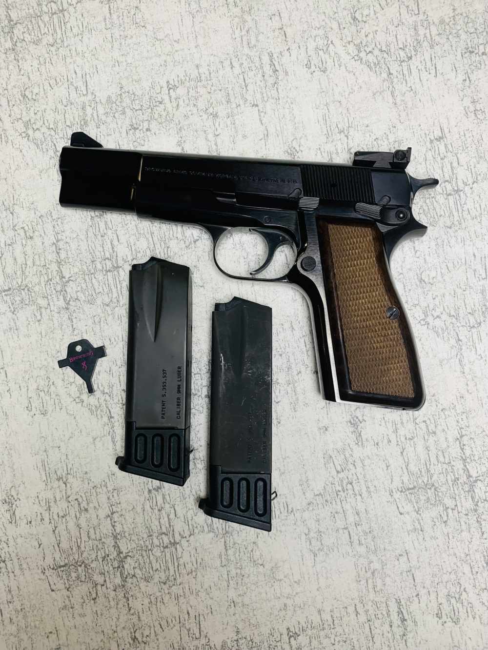 1995 Browning Hi-Power 99% NIB 9mm Luger Blue  TIMELESS BELGIAN HIGH POWER-img-8