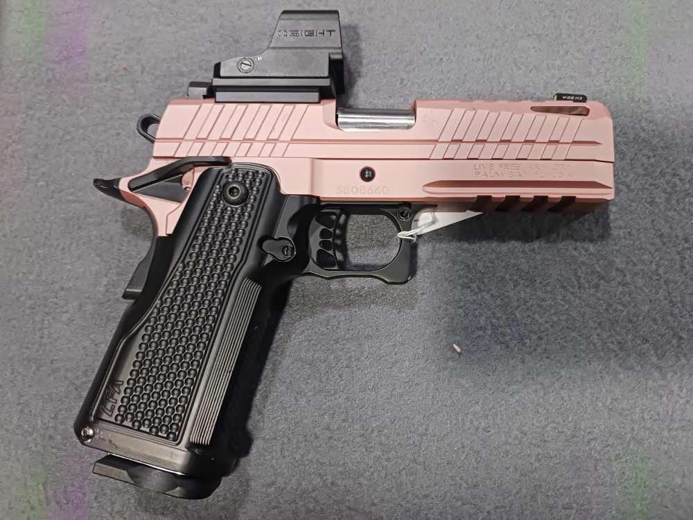 LIVE FREE ARMORY APOLLO 11 9MM 1-17RD OSIGHT XR RED DOT SEMI AUTO PISTOL-img-6