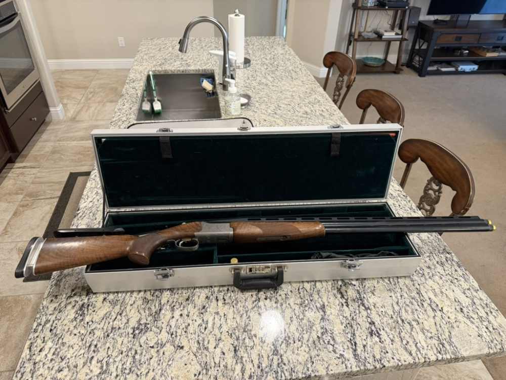 Browning Citori 525 Sporting 12ga, adj comb, Briley tube set, Americase-img-0