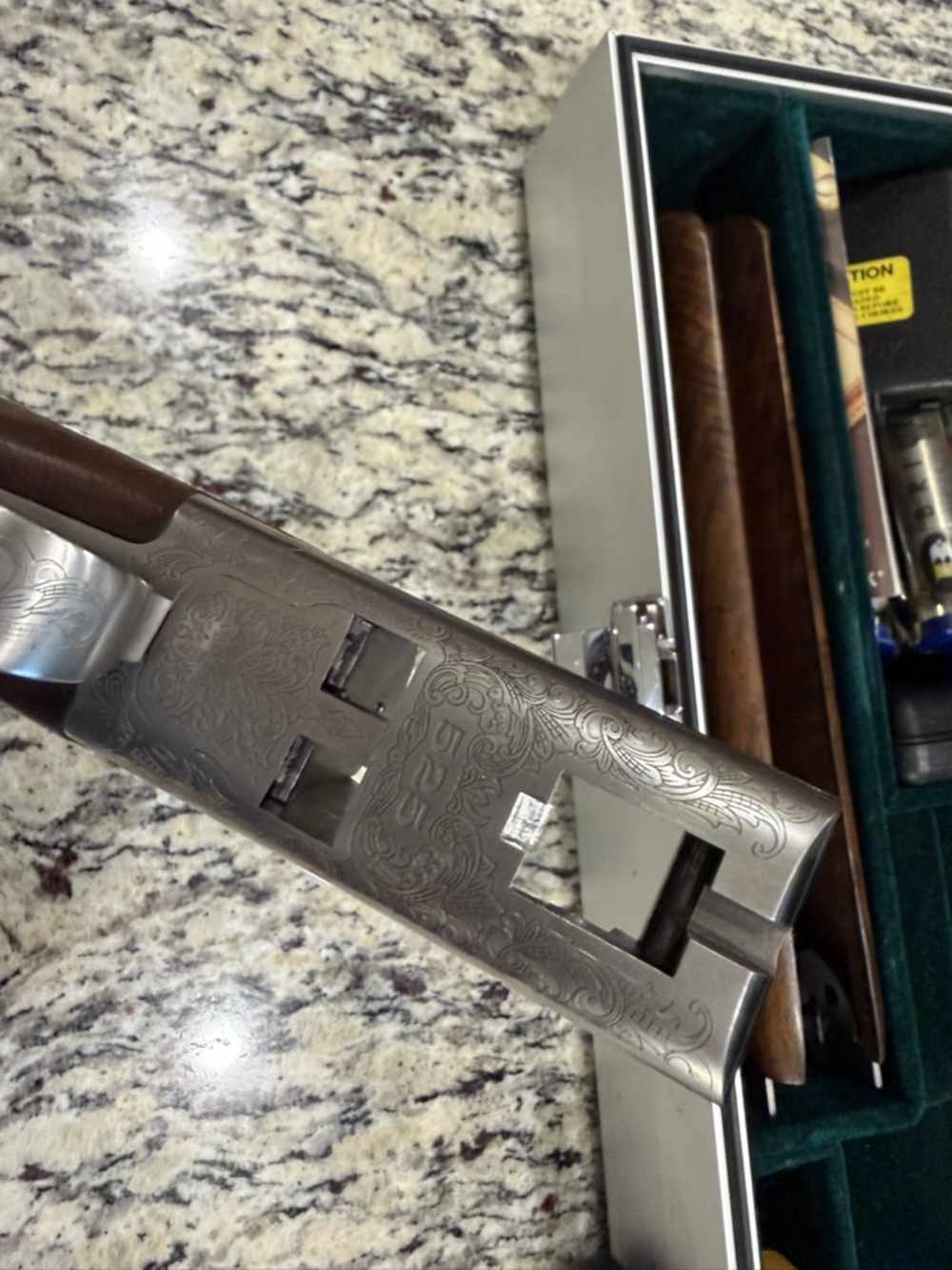 Browning Citori 525 Sporting 12ga, adj comb, Briley tube set, Americase-img-6
