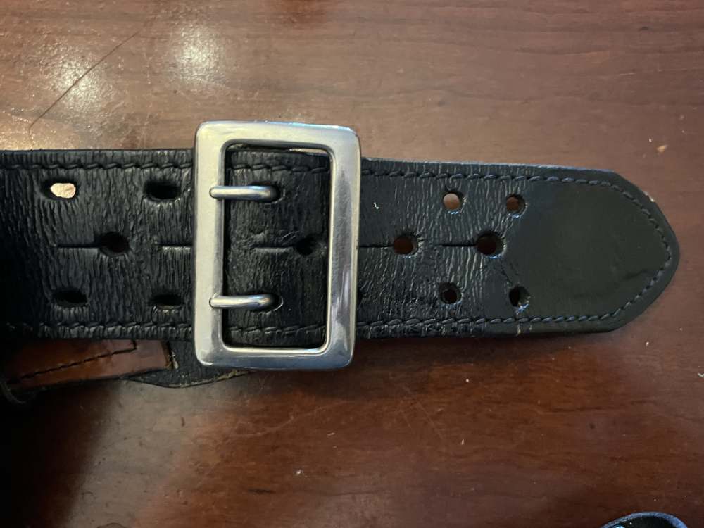 DON HUME HOLSTER WITH DUTYMAN POLICE BELT RIG & ACCESSORIES-img-1