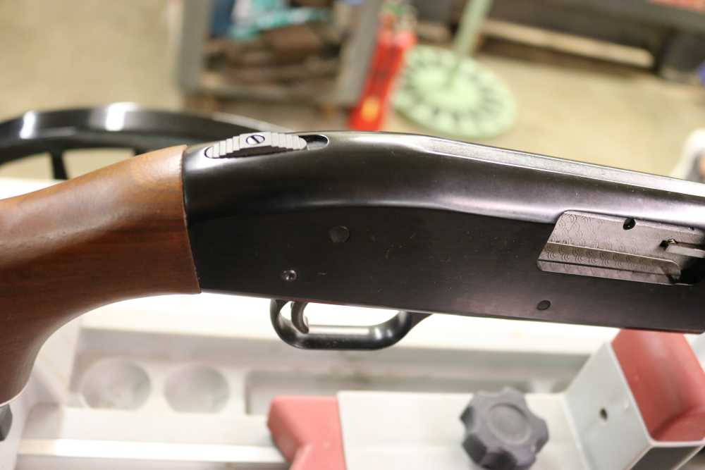 MOSSBERG 500AB 12GA VERY NICE-img-13
