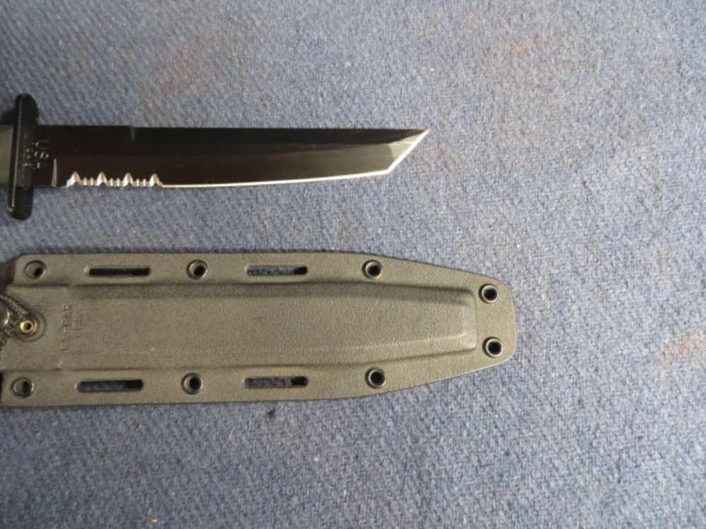 KA-BAR MODEL 1245 COMBAT FIGHTING KNIFE W/ SHEATH-SERRATED TANTO BLADE-img-2