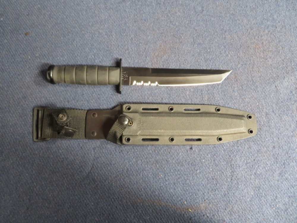 KA-BAR MODEL 1245 COMBAT FIGHTING KNIFE W/ SHEATH-SERRATED TANTO BLADE-img-0