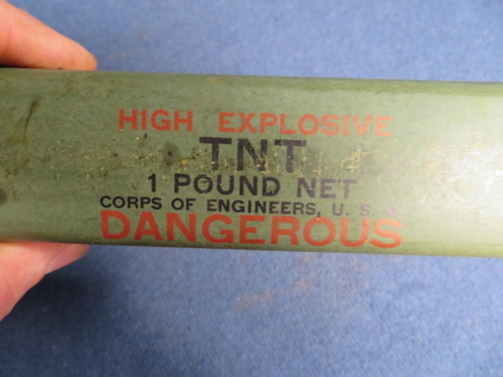 WWII US ARMY ENGINEERS TNT EXPLOSIVE 1-LB BLOCK-NICE LABEL-img-1