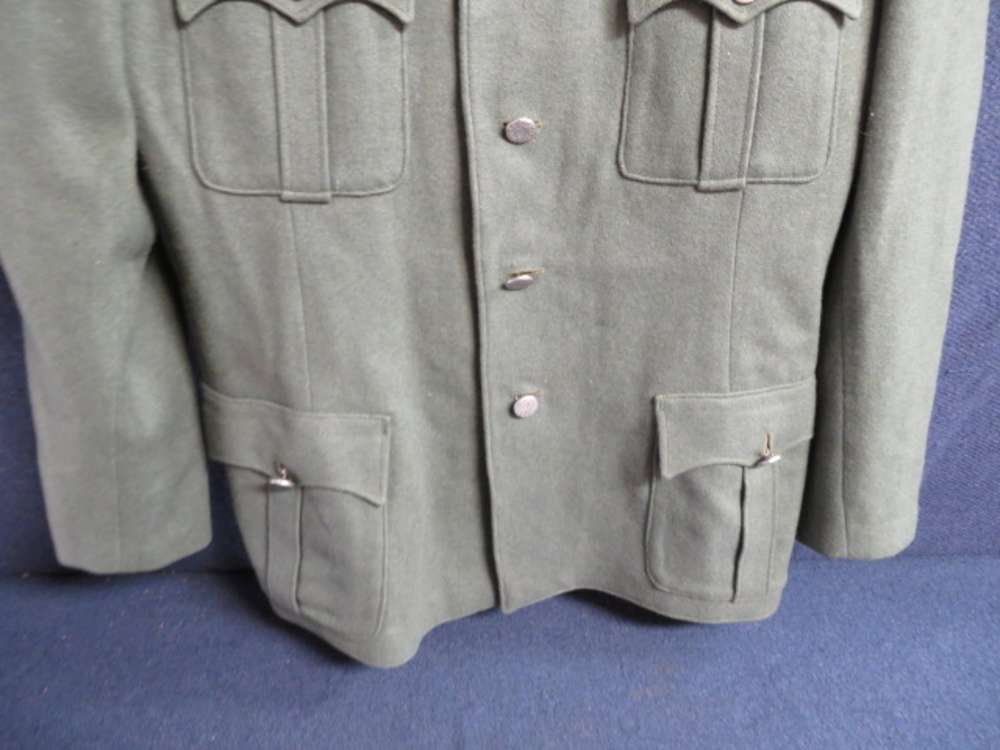 REPRODUCTION WWII GERMAN M36 TUNIC-img-2