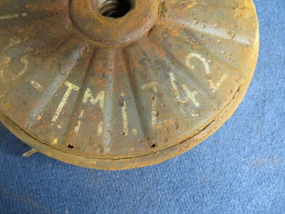WWII GERMAN TELLERMINE 35 STAHL ANTI-TANK LAND MINE-ORIGINAL-img-1