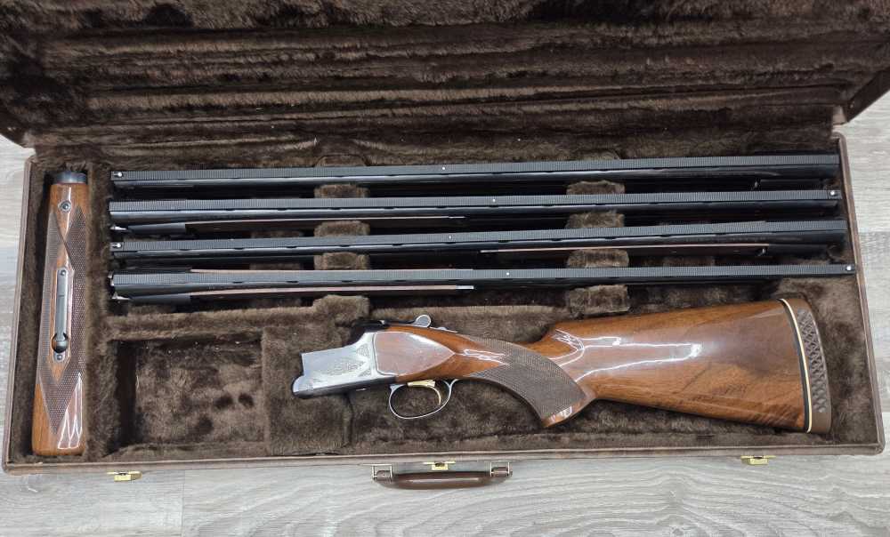 Browning four barrel skeet set-img-0