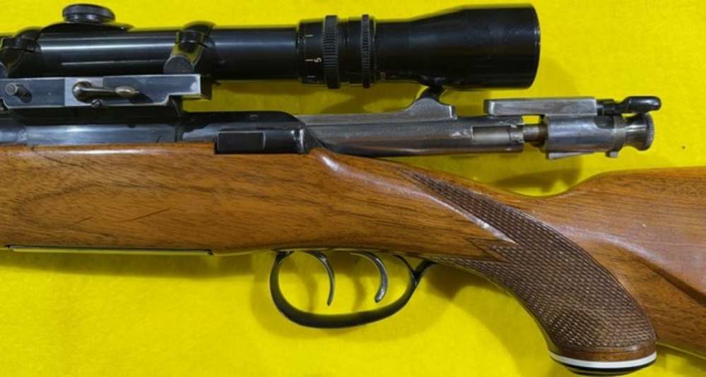 MANNLICHER SCHOENAUER, 270 WIN, WITH PECAR OPTIC GOOD CONDITION-img-5