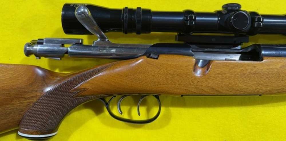 MANNLICHER SCHOENAUER, 270 WIN, WITH PECAR OPTIC GOOD CONDITION-img-9