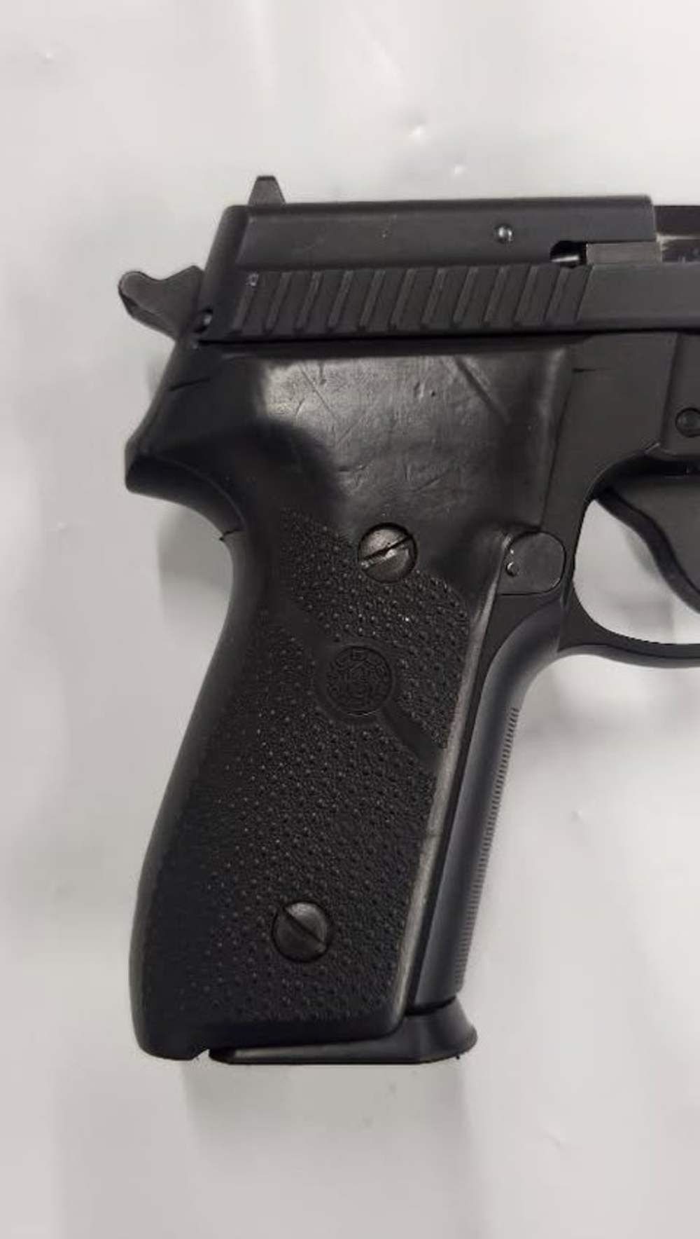 Pre Owned: Sig Sauer P229 .40 S&W Frame Made In Germany-img-2