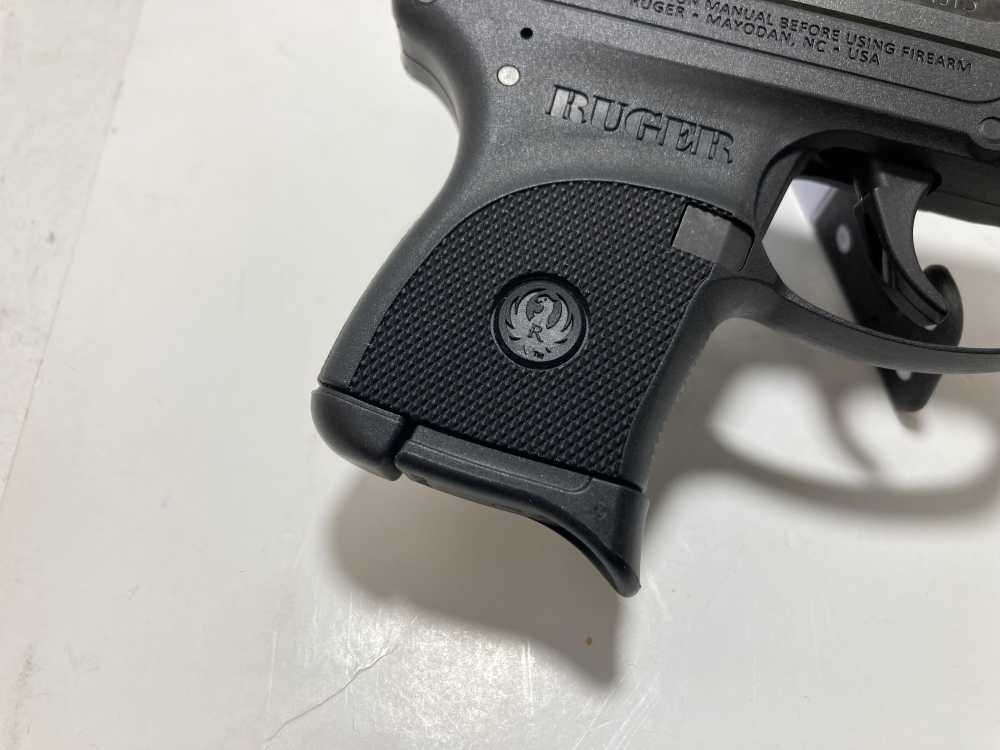 Ruger LCP W/box and original paperwork-img-6