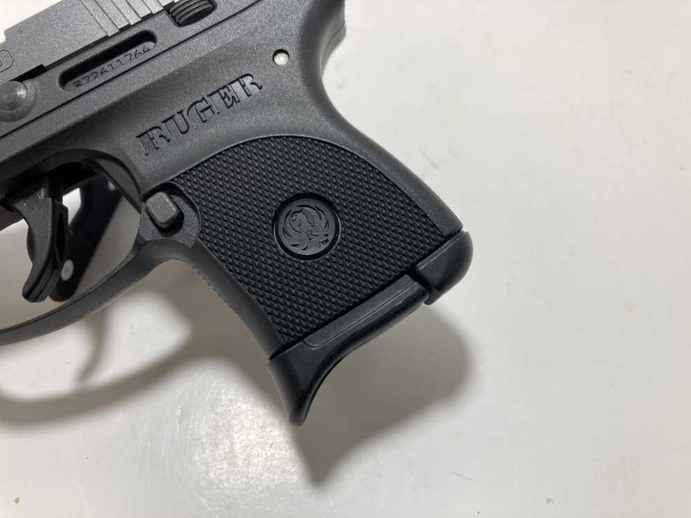 Ruger LCP W/box and original paperwork-img-9