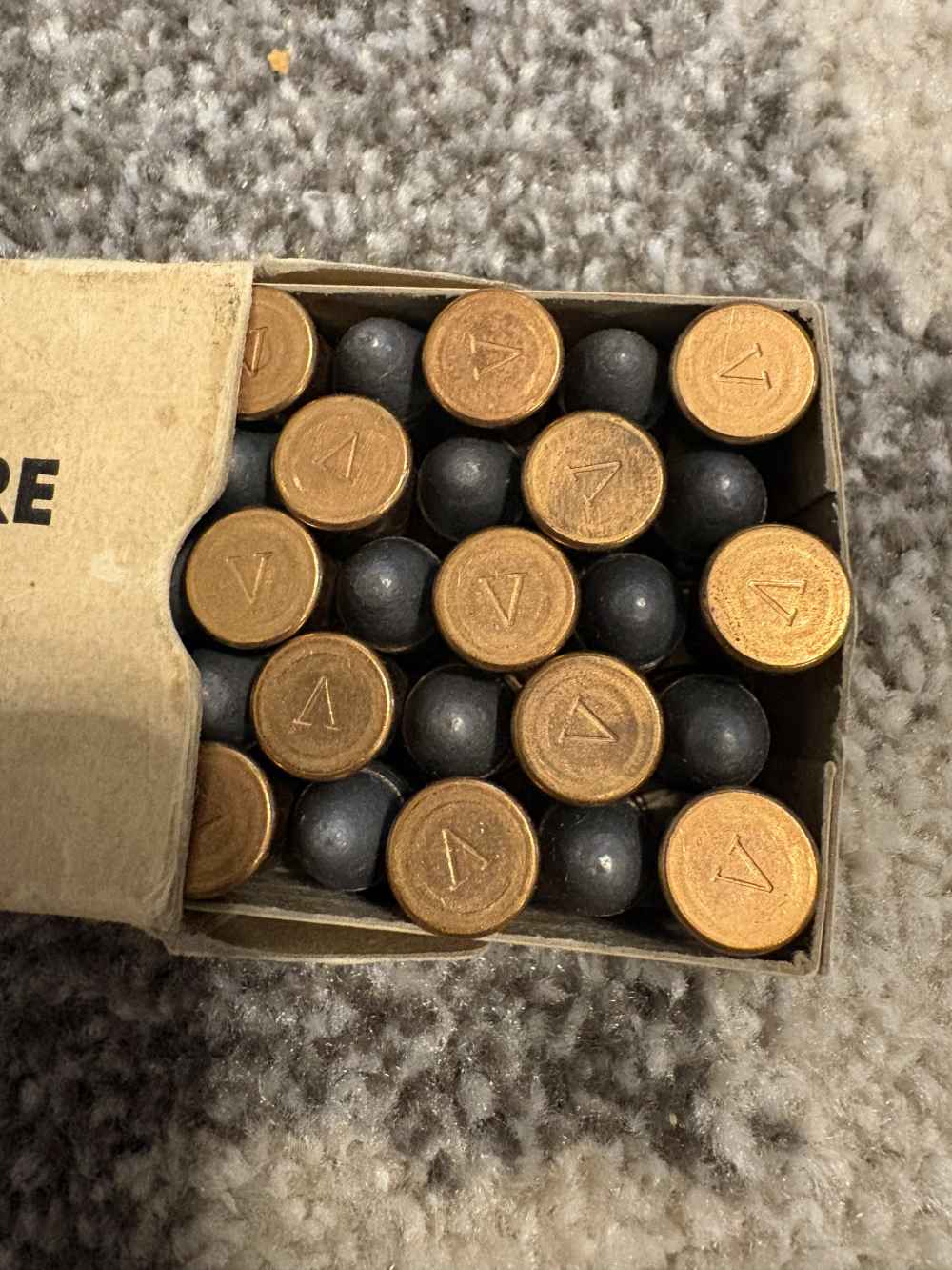 Remington .41 short Rim-fire NOS box of 50 minty cartridges Rimfire-img-6