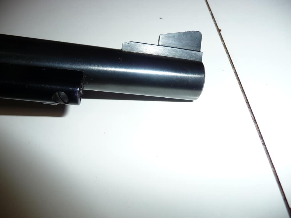 NEW MODEL RUGER BLACK HAWK IN A 6-1/2 " 41 REMINGTON MAGNUM-img-7