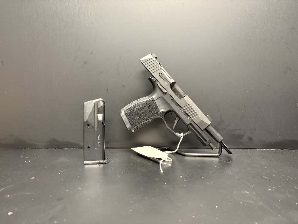 Sig Sauer P365 XL w/ Manual Safety -img-1