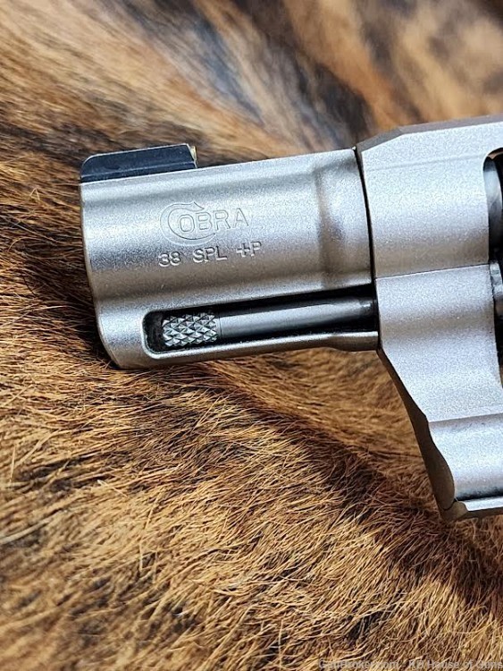 COLT COBRA STAINLESS CLASSIC 2" BARREL-img-3