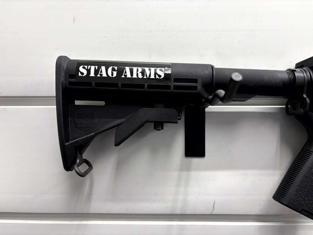 Stag-15 with custom barrel (Wylde .223) Very Good condition!-img-1