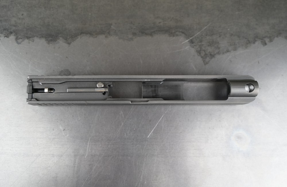 Glock 34 Gen 3  – Ported Barrel - OEM Case & Box - 2 Mags - New-img-40
