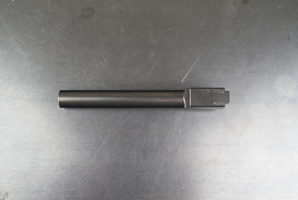 Glock 34 Gen 3  – Ported Barrel - OEM Case & Box - 2 Mags - New-img-35