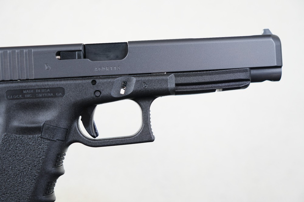 Glock 34 Gen 3  – Ported Barrel - OEM Case & Box - 2 Mags - New-img-19