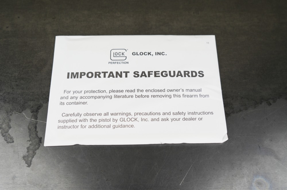 Glock 34 Gen 3  – Ported Barrel - OEM Case & Box - 2 Mags - New-img-42