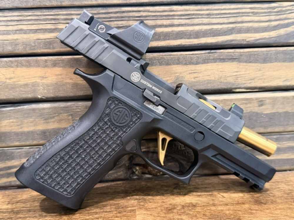 Sig Sauer P320 XCarry Spectre “Custom Works” 9mm 3.9”bbl *NR*PENNY*-img-5
