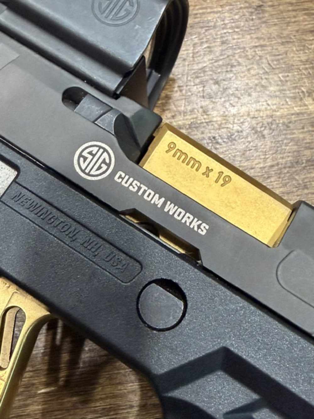 Sig Sauer P320 XCarry Spectre “Custom Works” 9mm 3.9”bbl *NR*PENNY*-img-3