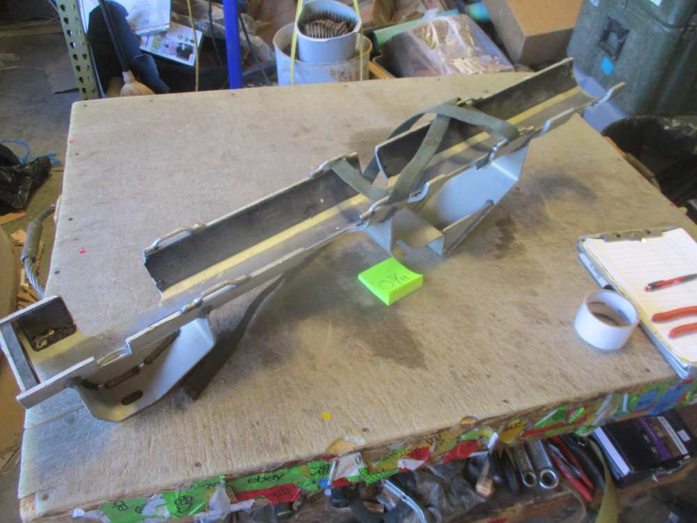 Used 81mm Mortar Barrel Storage Bracket for Armored Vehicle-img-0