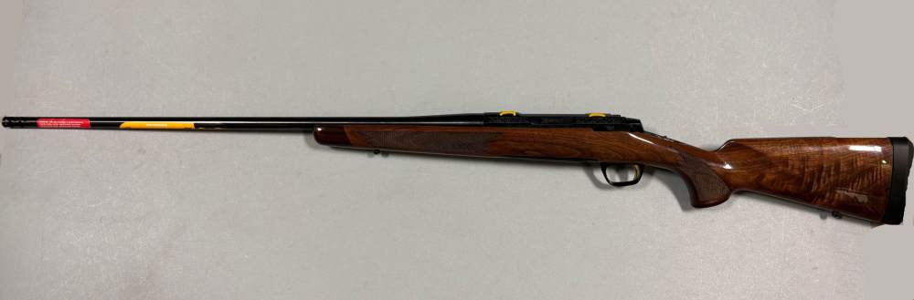 Browning X-Bolt 2 Medallion 300 Win Mag 26" Barrel 3+1-img-3