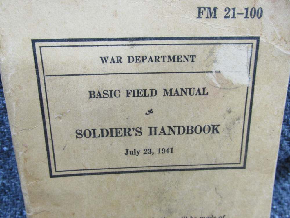 LOT OF 1941, 1942, 1943 AND 1961 U.S. ARMY MANUALS; RIFLE, ENGINEER & MORE-img-14