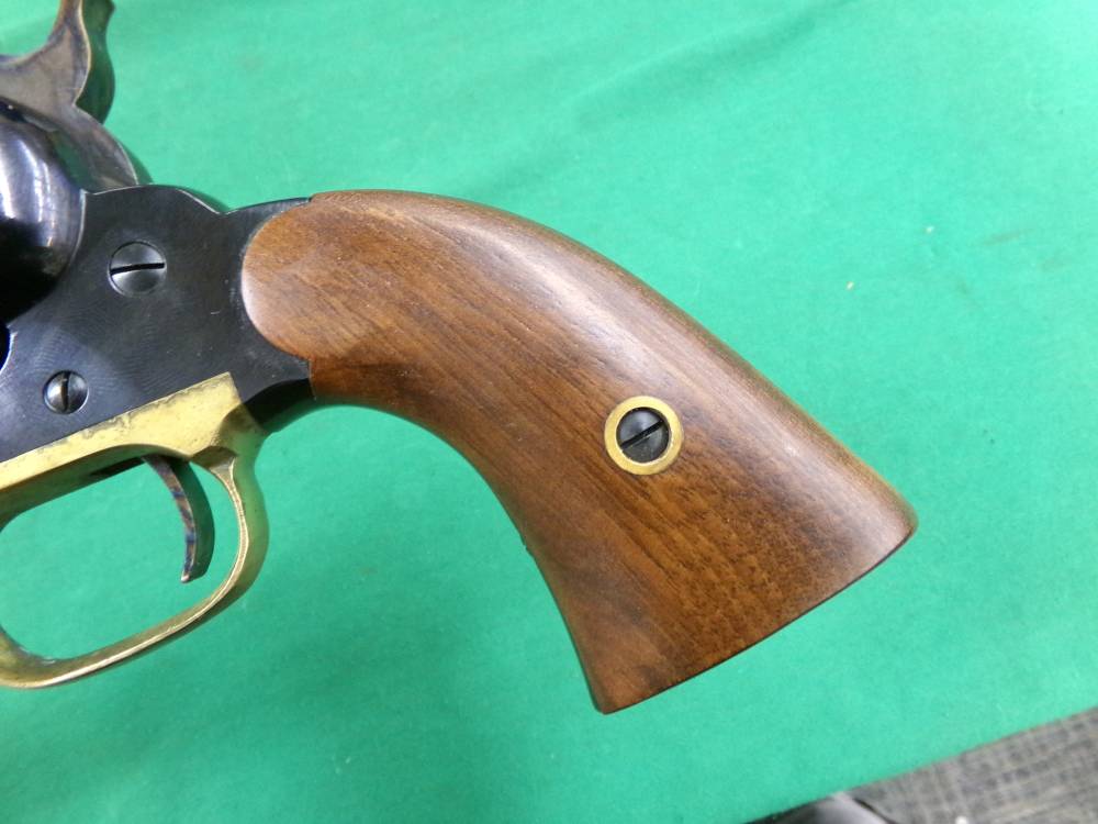 PIETTA REMINGTON 1858 NEW MODEL ARMY 44 CASED BLACK POWDER REVOLVER UNFIRED-img-12