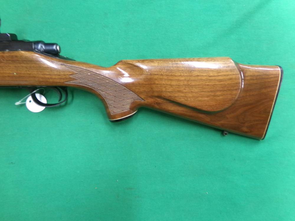 REMINGTON MODEL 700 BDL 270 WIN BOLT ACTION RIFLE 1996 WALNUT W/ SIGHTS -img-2